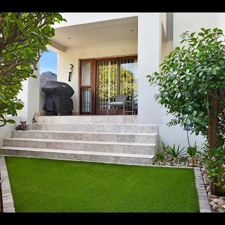 Sorbonne 1 - No Loadshedding Apartamento Franschhoek Exterior foto